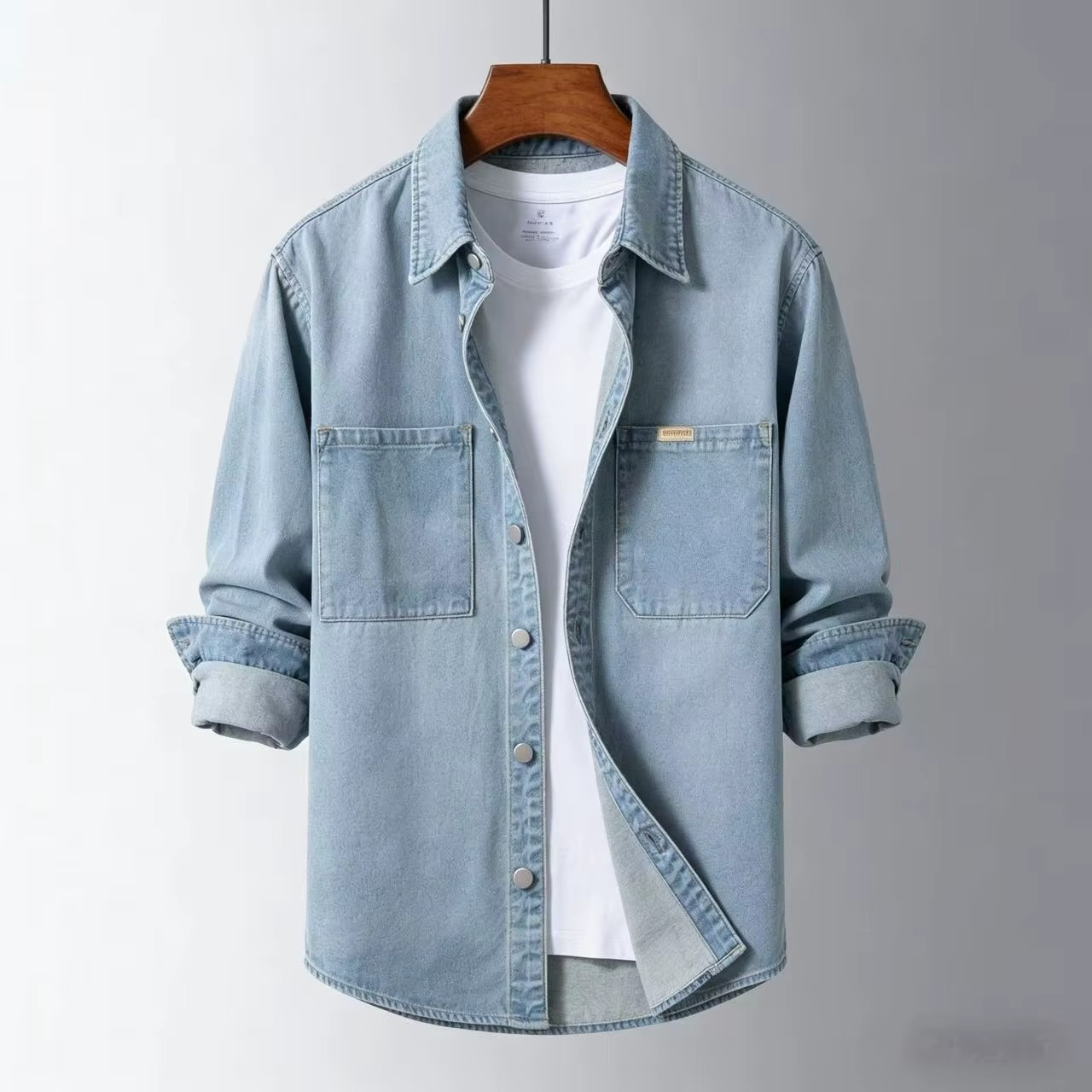 Herrskjorta Med Denimlook Och Knappar, Bröstfickor, Normal Passform