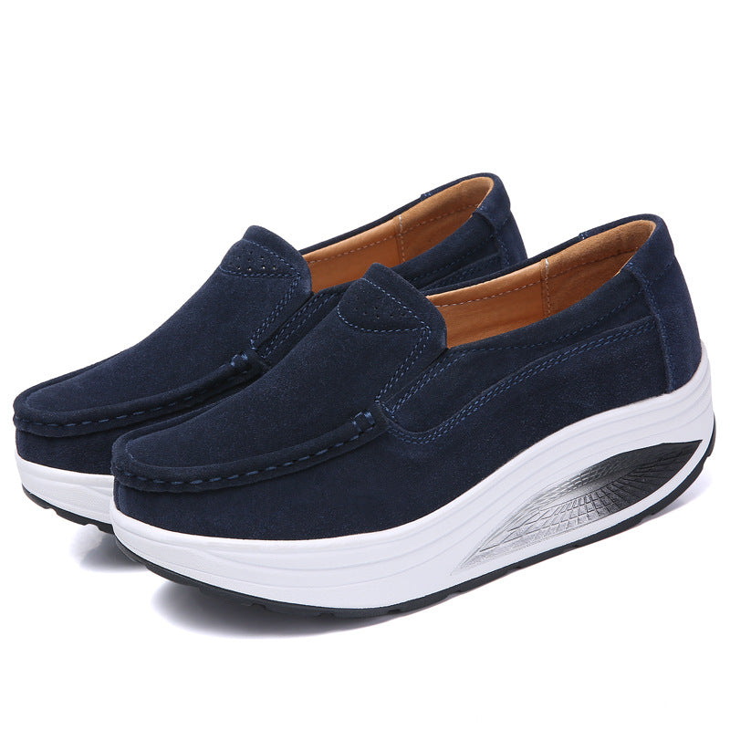 Damskor Med Plattformsspänne Och Slip-On-Motiv