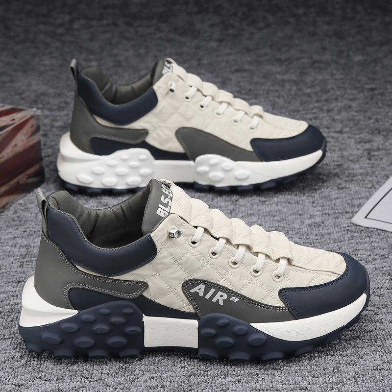 Slip-On Skor För Herr Med Andningsbar Design, Fotvalvsstöd Och Halkfri Sula