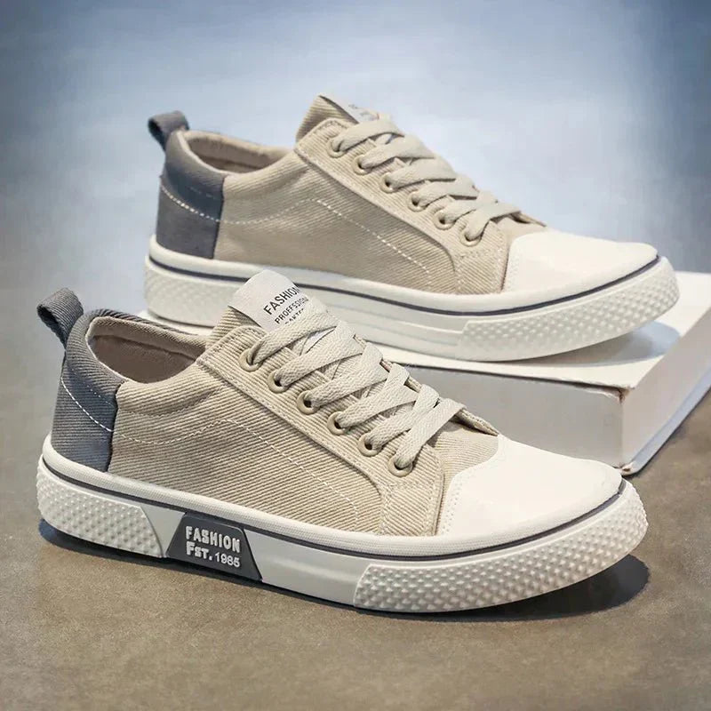 Herr Sneakers Med Canvas Ovandel Och Gummisula