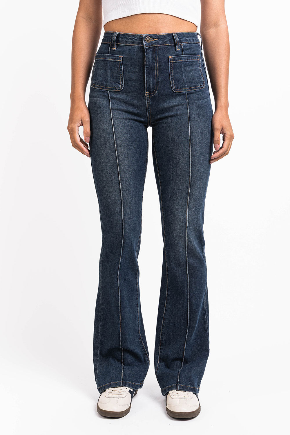 Damjeans Med Hög Midja Och Bootcut, Fram- Och Bakfickor