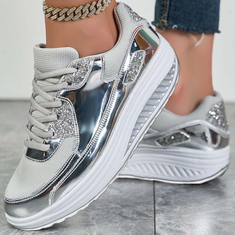 Dam Platta Sneakers Med Glittereffekt Och Texturerad EVA-sula
