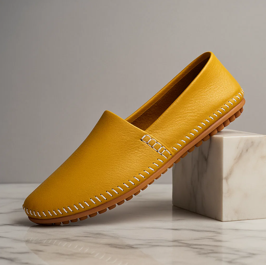 Herrslip-on Loafers Med Handsydda Detaljer Och Gummisula